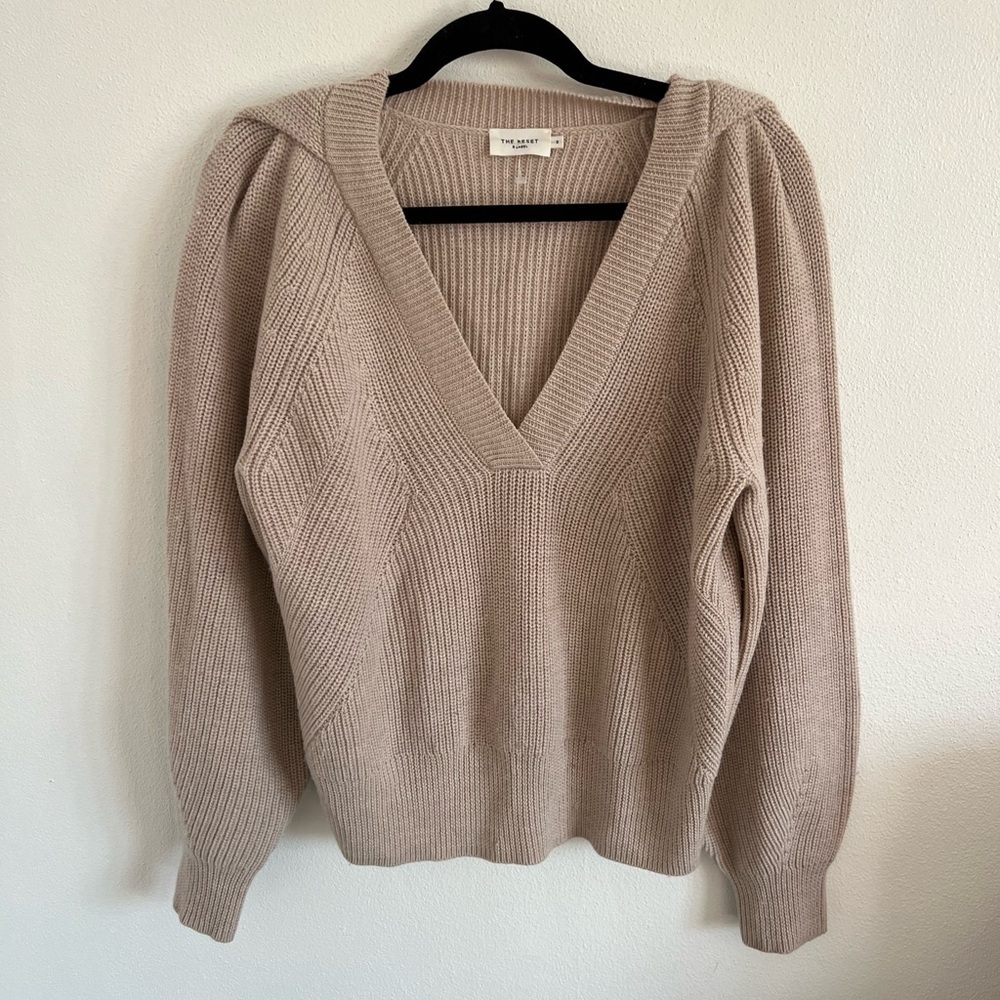 The Reset R Label Must Have V Neck Wool Sweater Balloon Sleeve Top Black Sz S - Picture 2 of 6